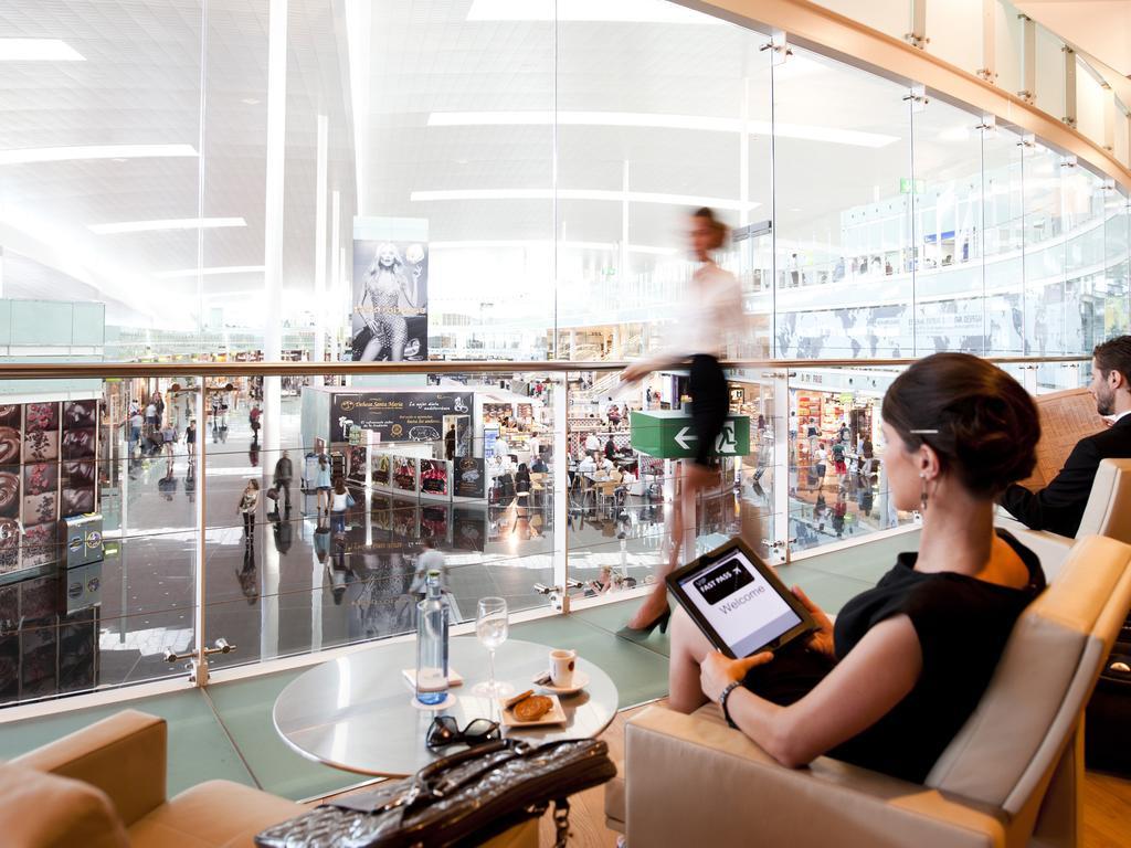 Air Rooms Barcelona Airport By Premium Traveller El Prat de Llobregat Exterior foto