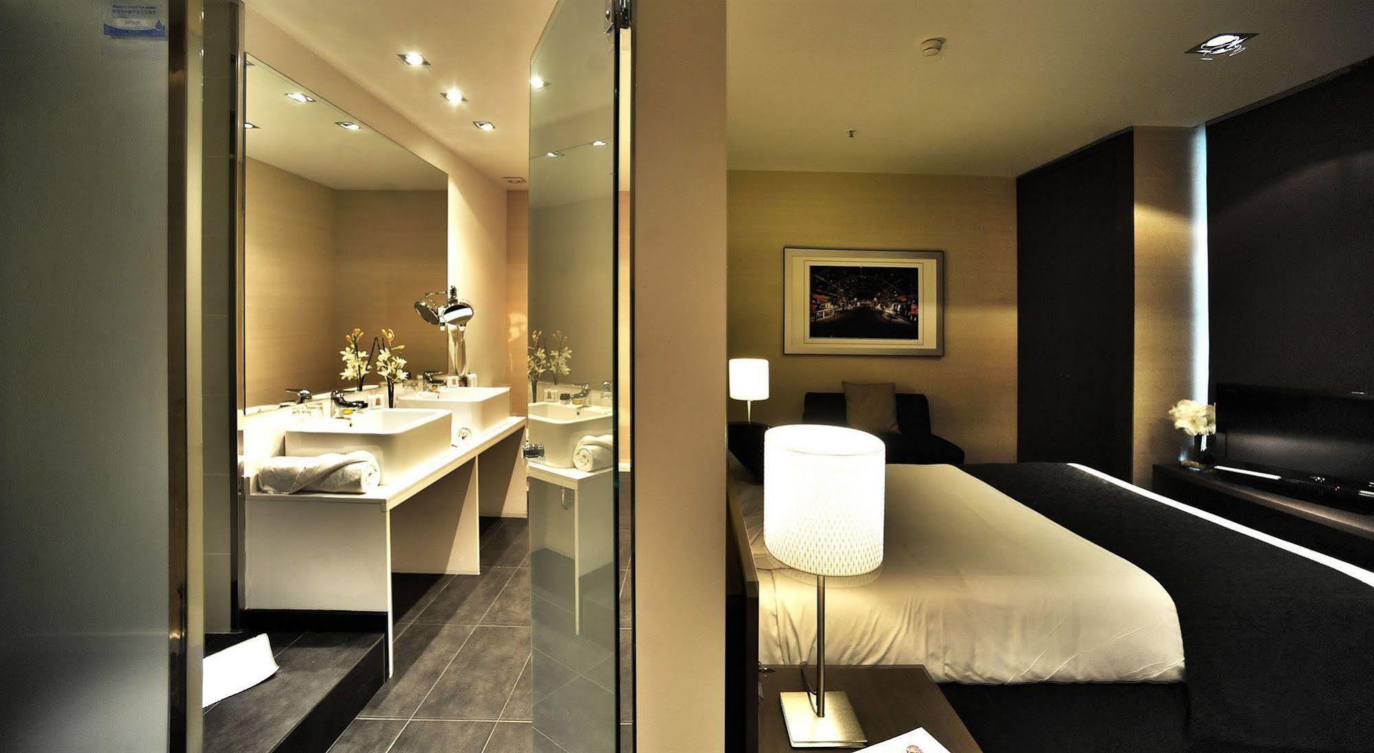 Air Rooms Barcelona Airport By Premium Traveller El Prat de Llobregat Exterior foto